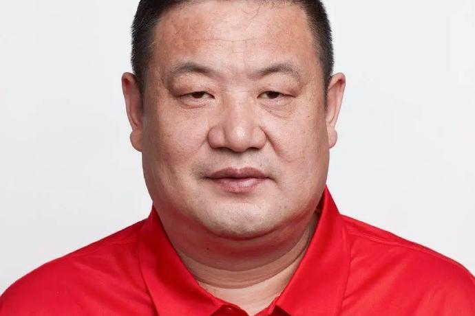 青岛篮球布局:聘任徐长锁主导青训 青岛篮球布局:聘任徐长锁主导青训